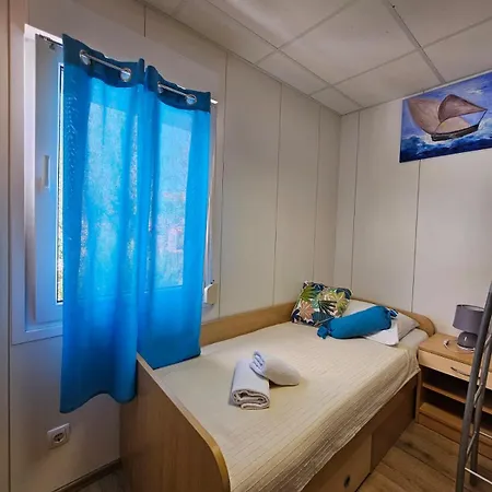 Kuca S Jacuzzijem Mavrinac Nerezine