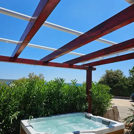 Kuca S Jacuzzijem Mavrinac